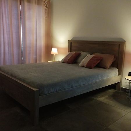 Appartement Cosy à 3 minutes de la plage SAINT-LEU-REUNION Extérieur photo